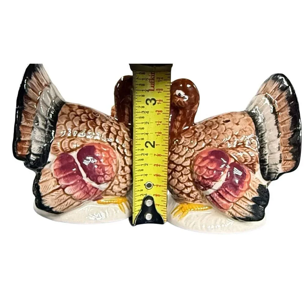 Fine Ceramic Turkey Salt and Pepper Shaker Set of 2